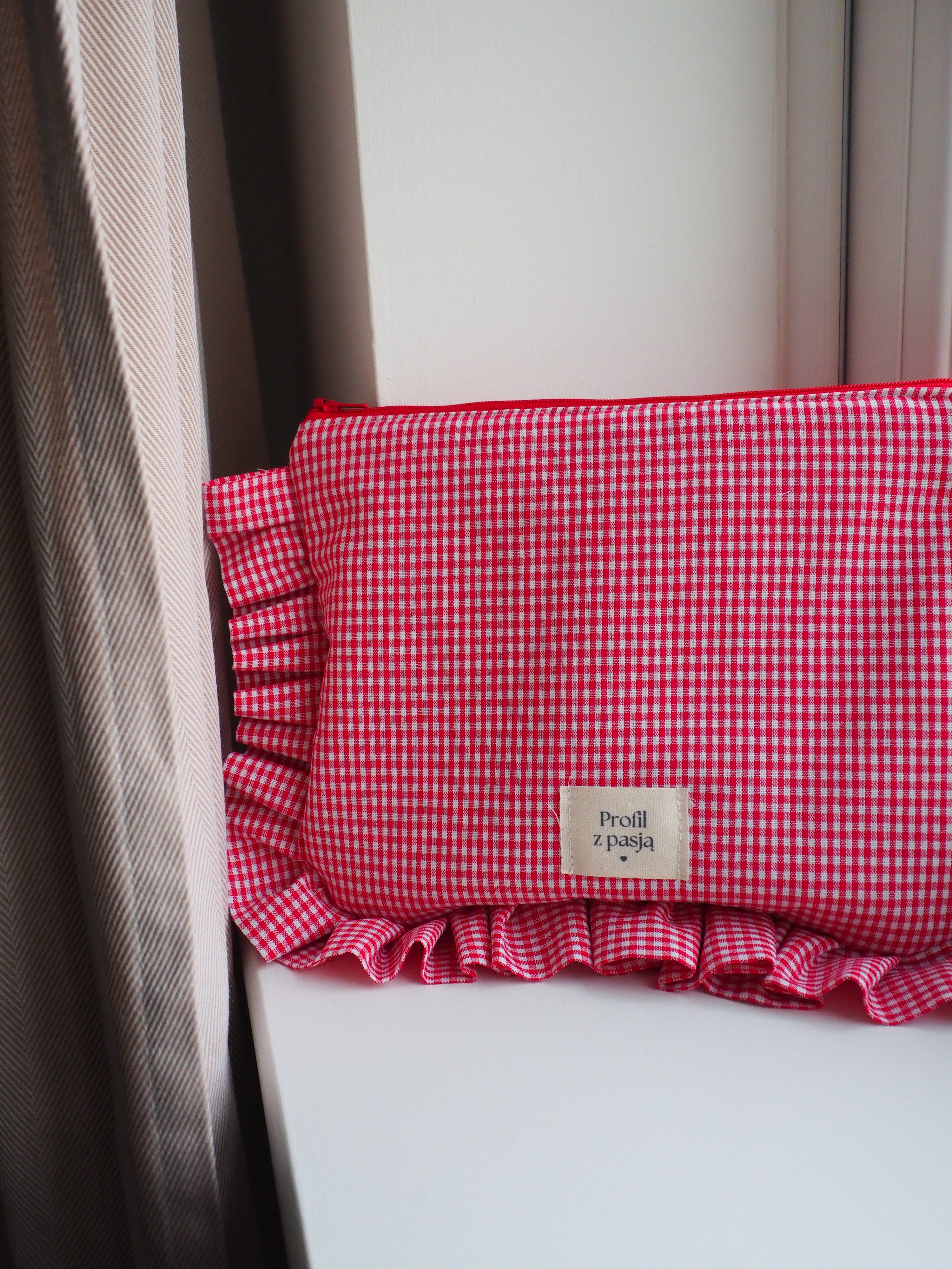 kosmetyczka FALBANA- czerwona kratka